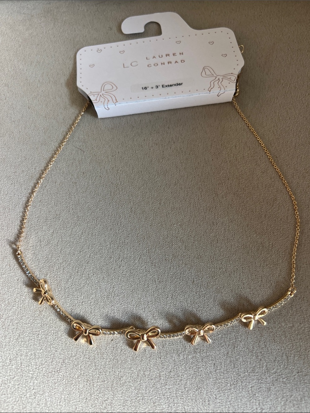 NWT LC Lauren Conrad Gold-tone Bow Charm Necklace with Crystal Accents  🎀